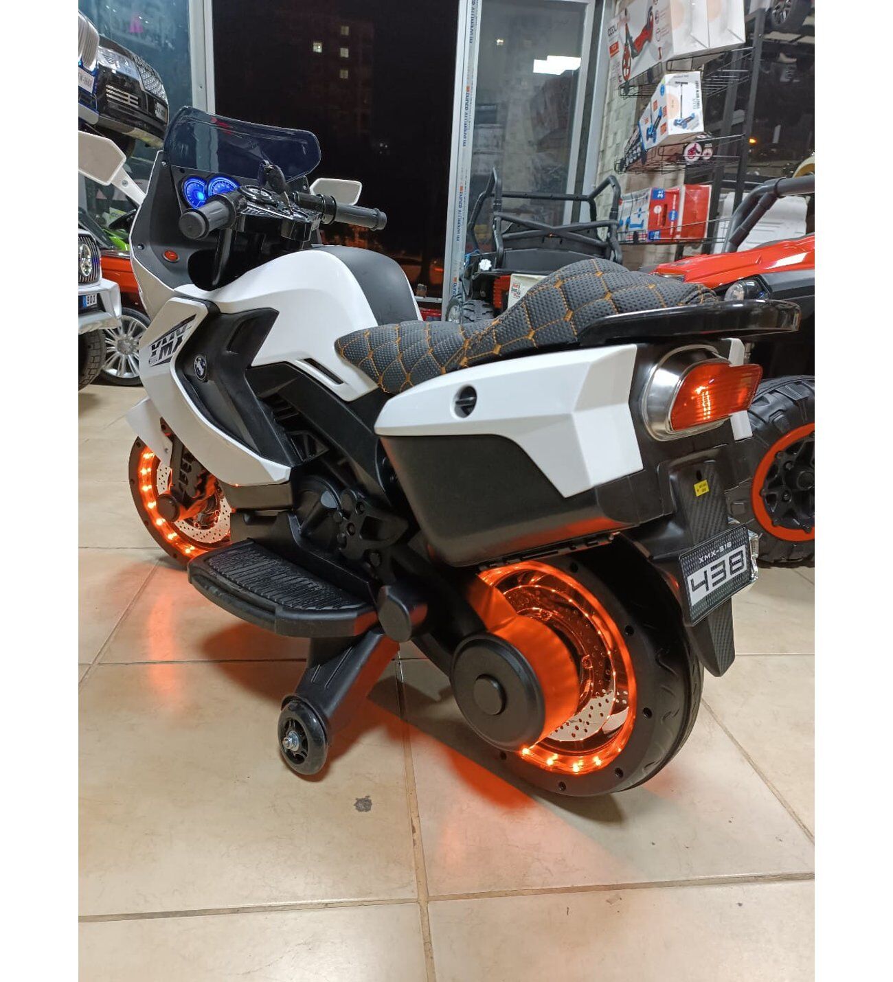 Babyhope Ledli Akülü Motor 12V 438 Xmx-316 Siyah